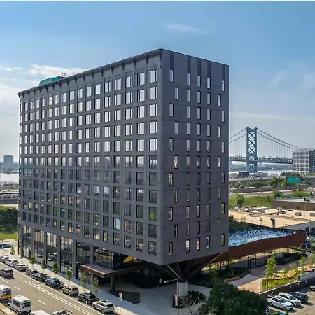 Luxury Apartments By Hyatus At Central Philly-3